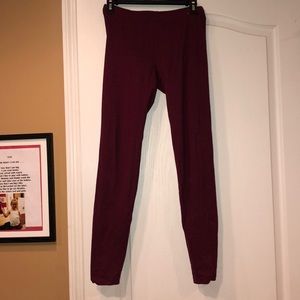 Maroon comfy leggings